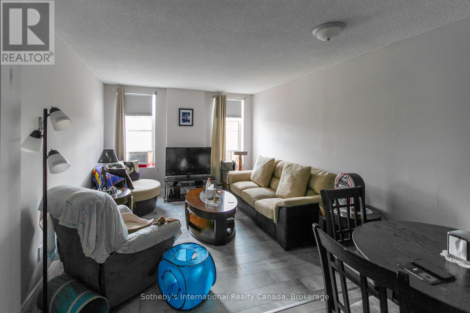 261 9th Street E, Owen Sound, Ontario  N4K 1N8 - Photo 25 - X12404850