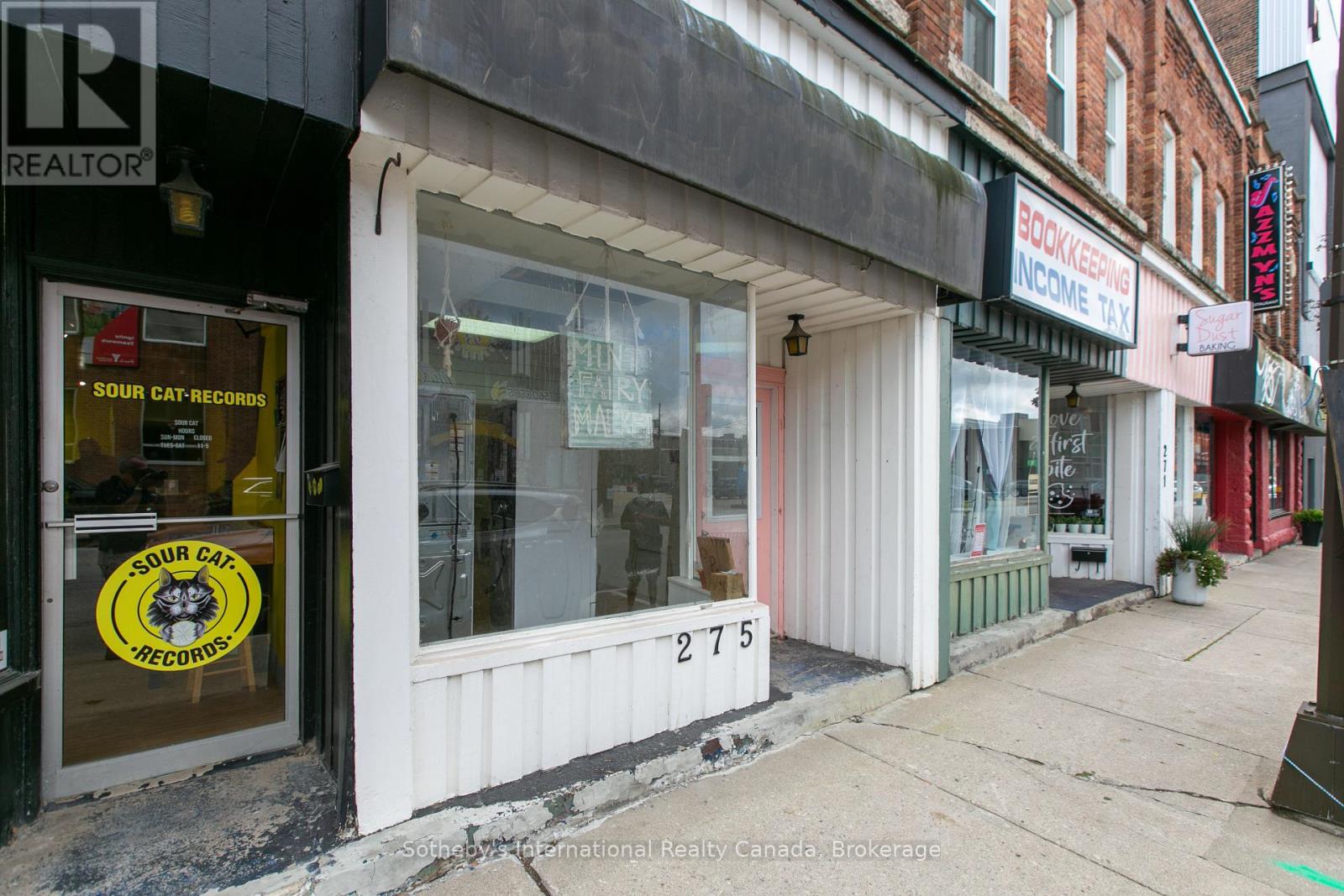 261 9th Street E, Owen Sound, Ontario  N4K 1N8 - Photo 6 - X12404850