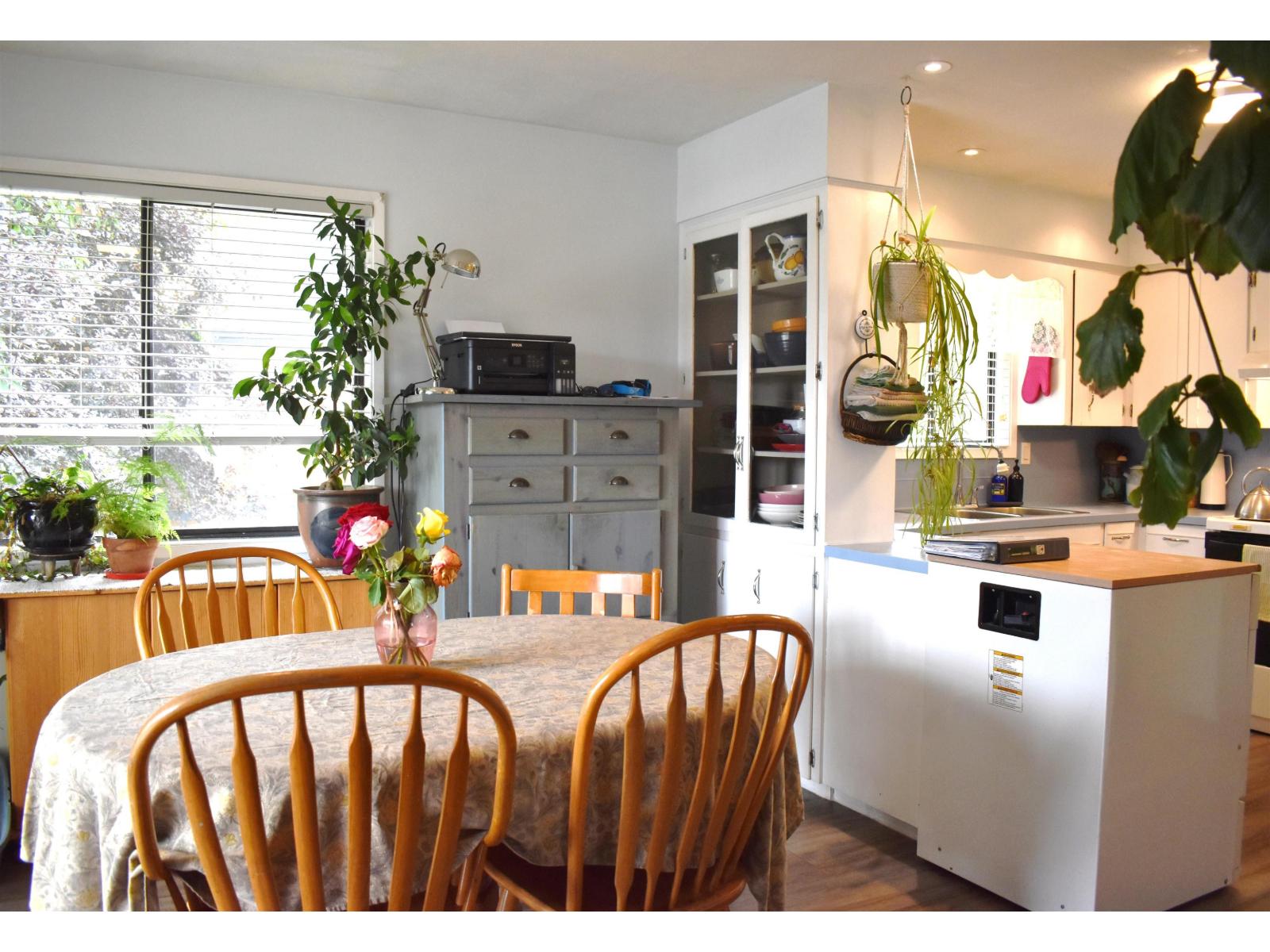 8187 Coleman Street, Mission, British Columbia  V2V 6R6 - Photo 10 - R3047897