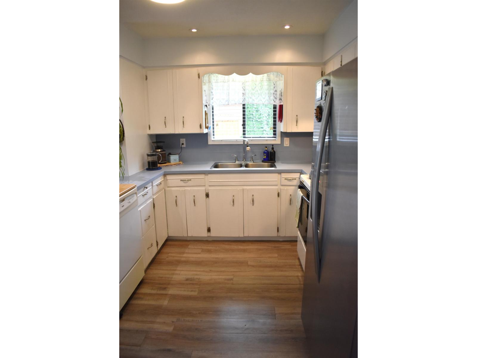 8187 Coleman Street, Mission, British Columbia  V2V 6R6 - Photo 8 - R3047897