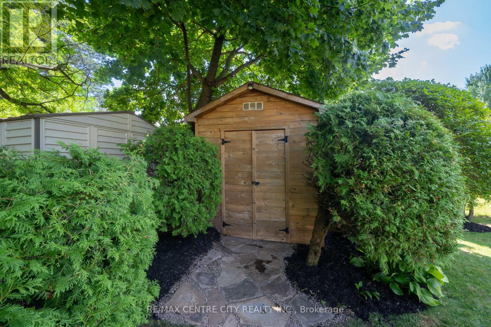 1431 Stoneybrook Crescent, London North, Ontario  N5X 1C3 - Photo 36 - X12404852