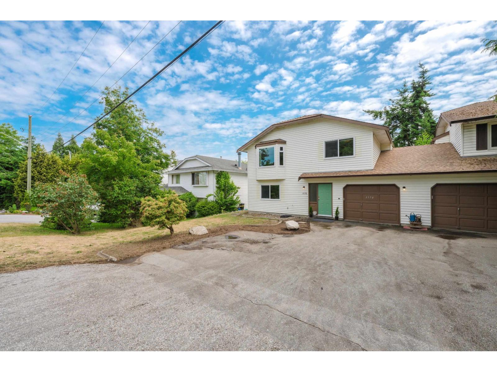 Property at 1570 161 STREET image 3
