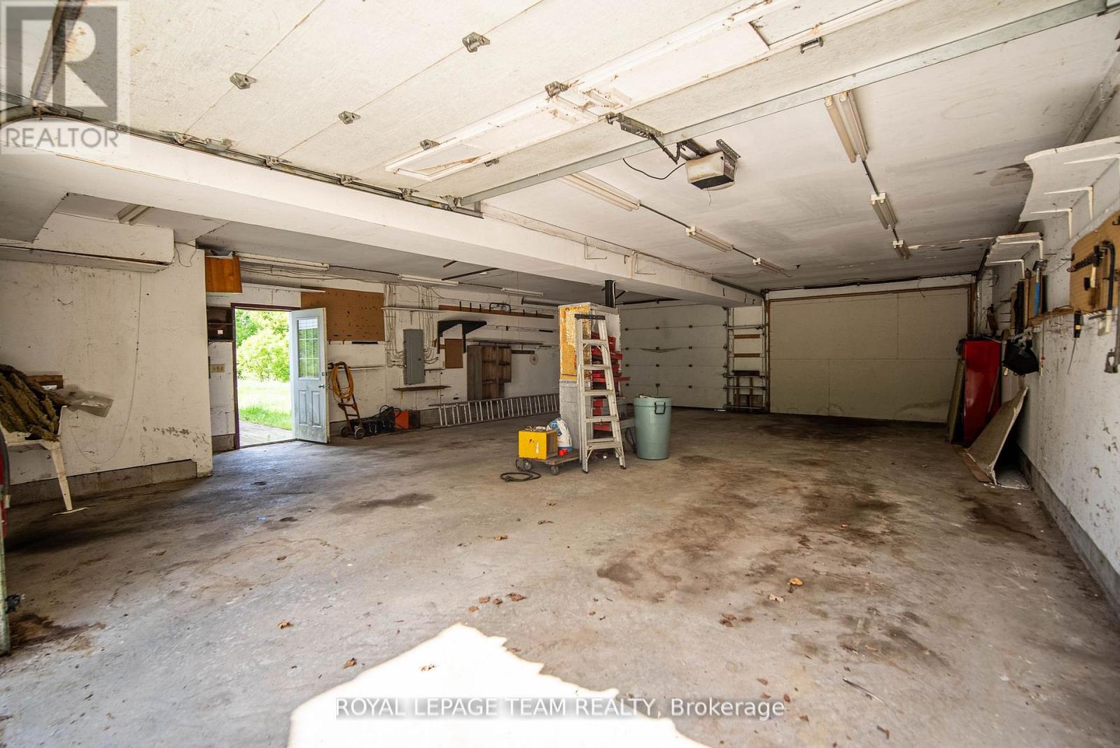 210 Actons Corners Road, North Grenville, Ontario  K0G 1J0 - Photo 20 - X12404837
