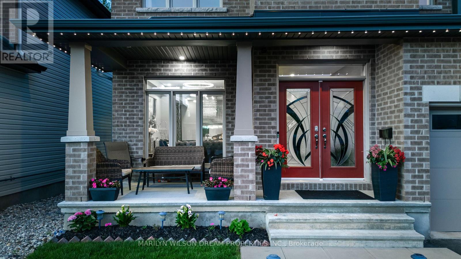 43 Angel Heights, Ottawa, Ontario  K2S 2N2 - Photo 2 - X12404869