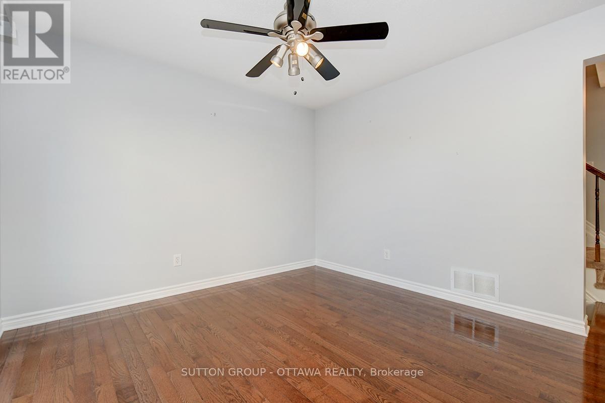 104 Par-La-Ville Circle, Ottawa, Ontario  K2S 0L7 - Photo 10 - X12404914