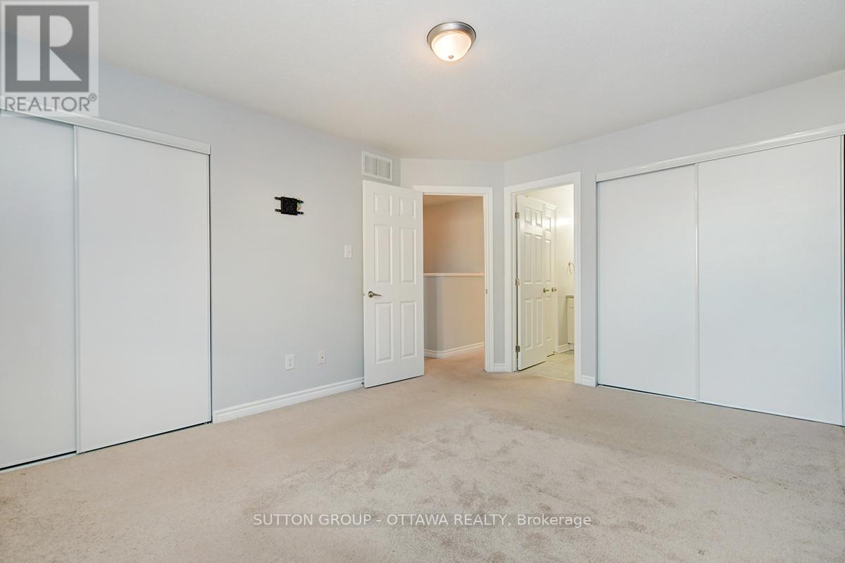 104 Par-La-Ville Circle, Ottawa, Ontario  K2S 0L7 - Photo 22 - X12404914