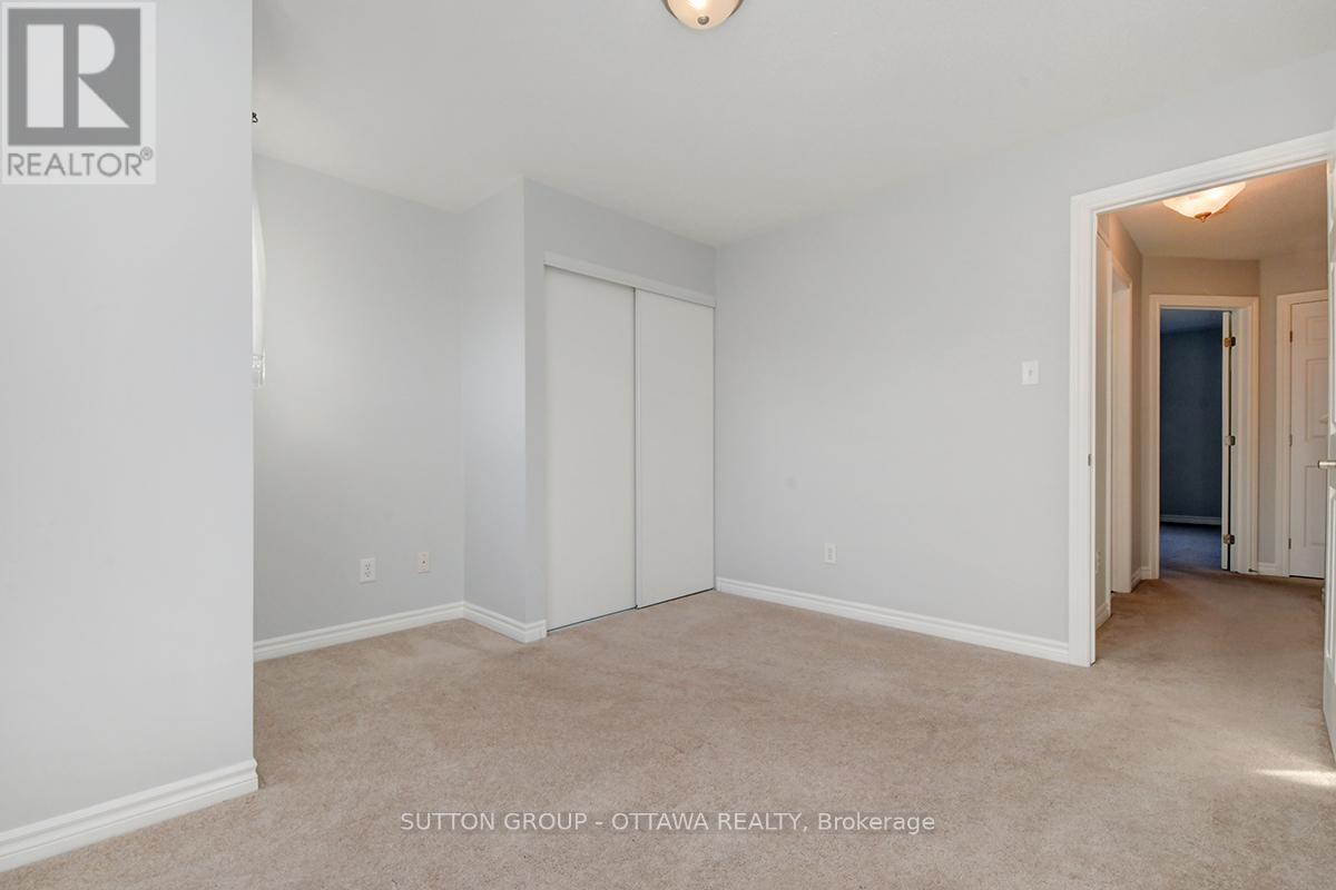 104 Par-La-Ville Circle, Ottawa, Ontario  K2S 0L7 - Photo 24 - X12404914