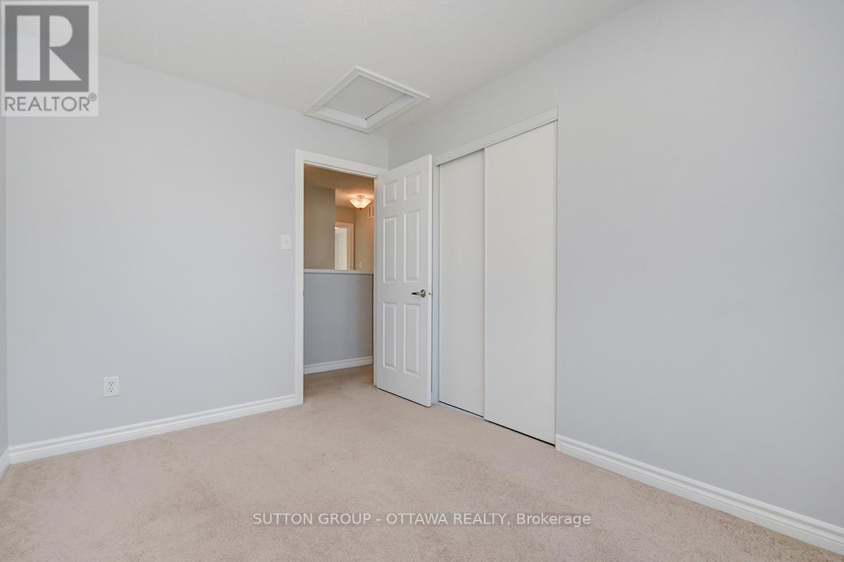 104 Par-La-Ville Circle, Ottawa, Ontario  K2S 0L7 - Photo 26 - X12404914