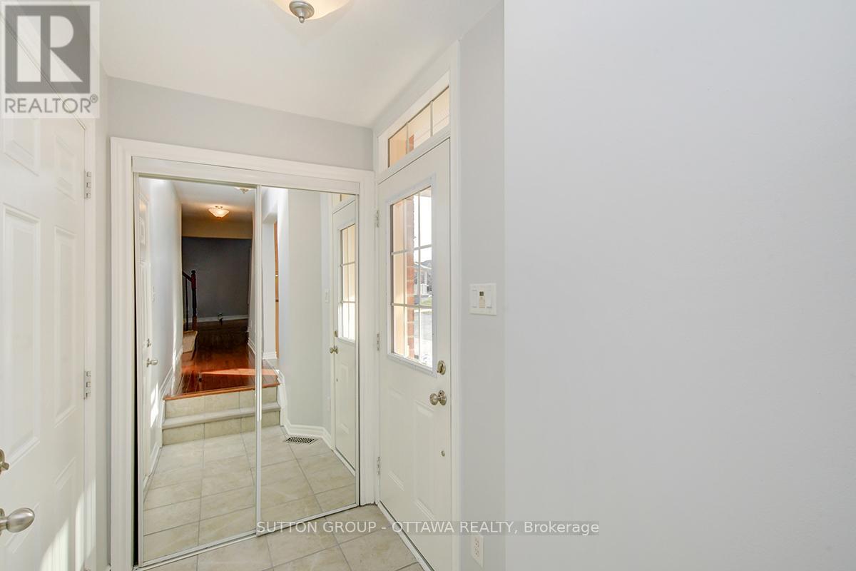104 Par-La-Ville Circle, Ottawa, Ontario  K2S 0L7 - Photo 3 - X12404914