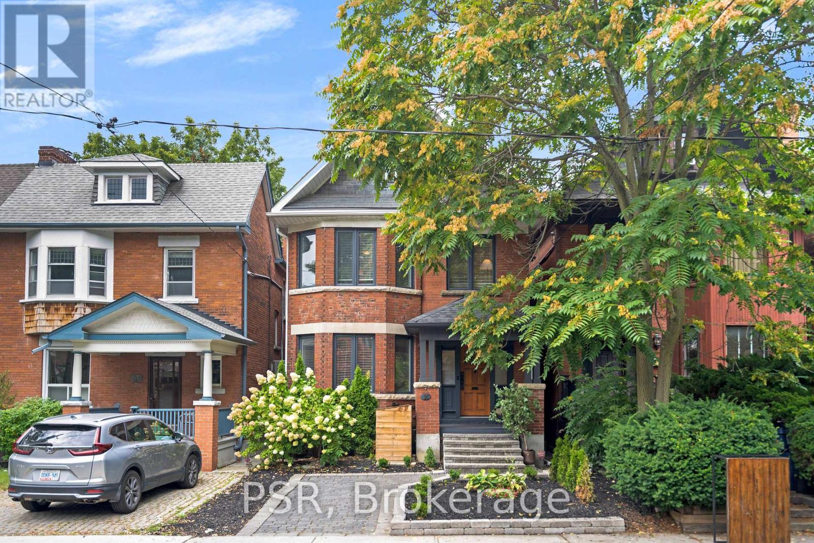 Property at 96 HILTON AVENUE image 1