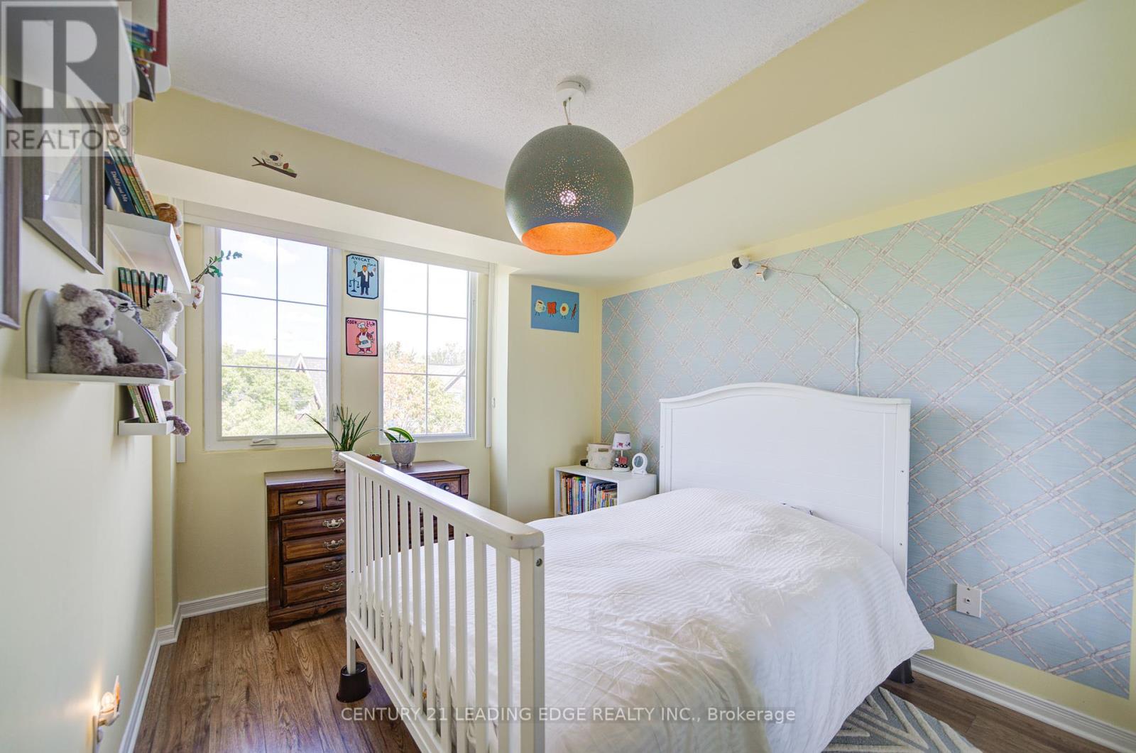Th302 - 39 Shank Street, Toronto, Ontario  M6J 3X3 - Photo 19 - C12404804