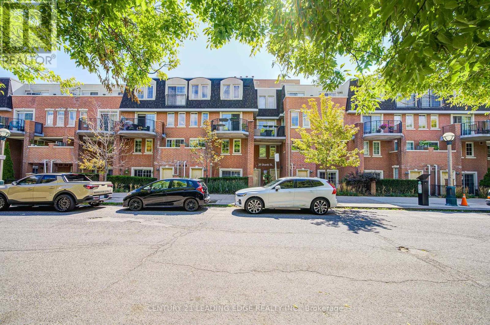 Th302 - 39 Shank Street, Toronto, Ontario  M6J 3X3 - Photo 30 - C12404804