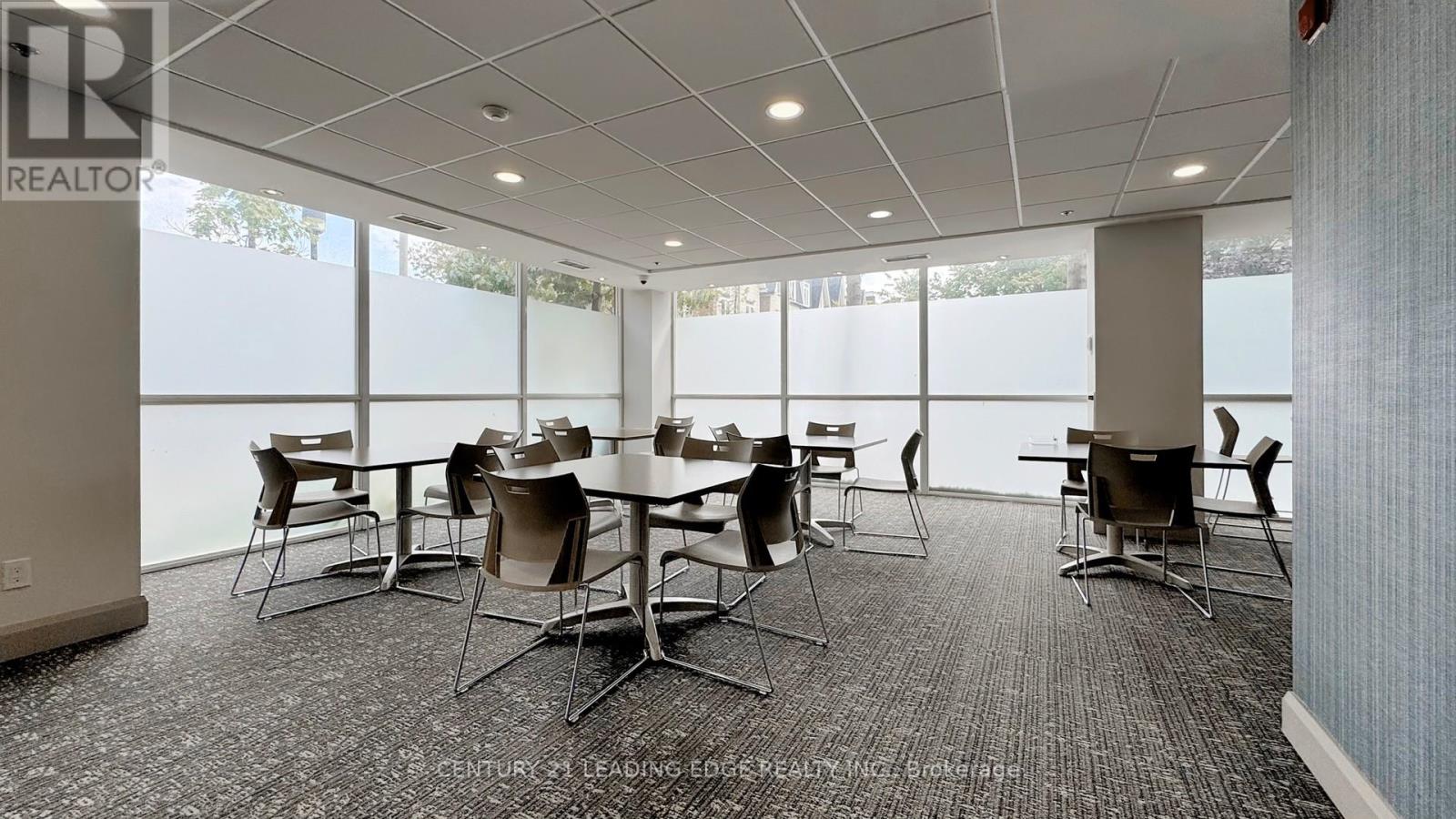 Th302 - 39 Shank Street, Toronto, Ontario  M6J 3X3 - Photo 34 - C12404804