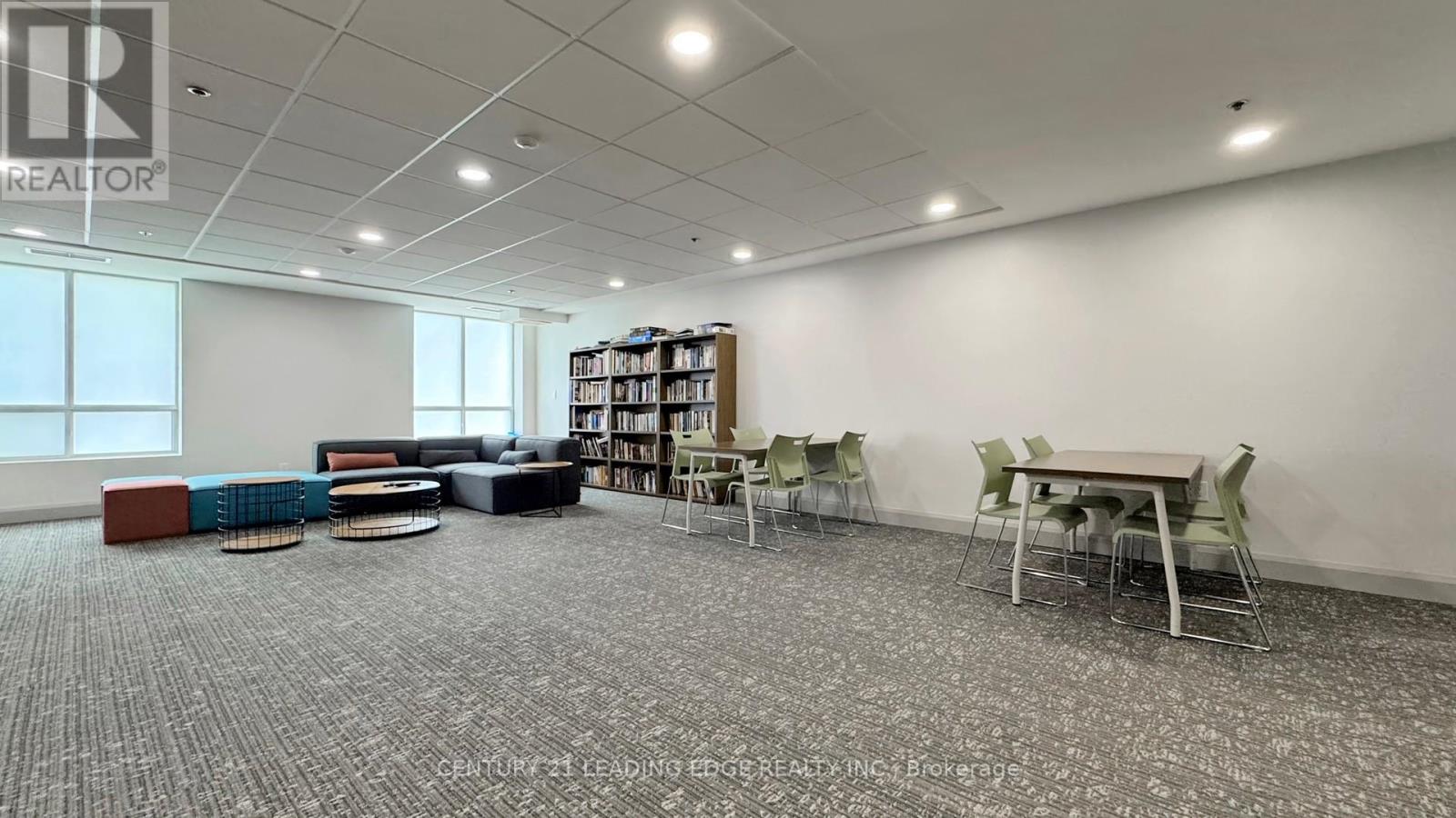 Th302 - 39 Shank Street, Toronto, Ontario  M6J 3X3 - Photo 35 - C12404804
