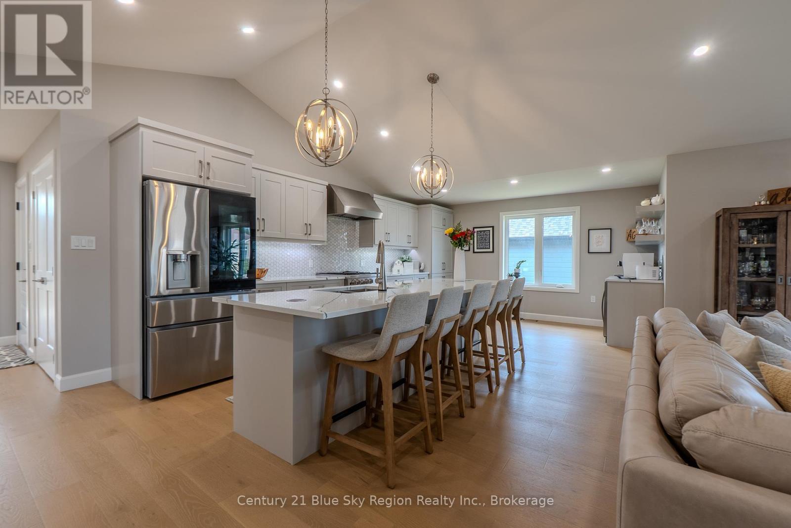 37 Silver Maple Lane, North Bay, Ontario  P1C 0B5 - Photo 11 - X12404868