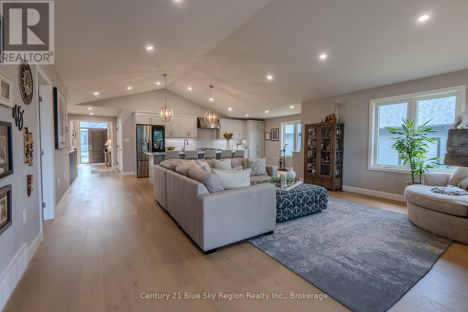 37 Silver Maple Lane, North Bay, Ontario  P1C 0B5 - Photo 19 - X12404868