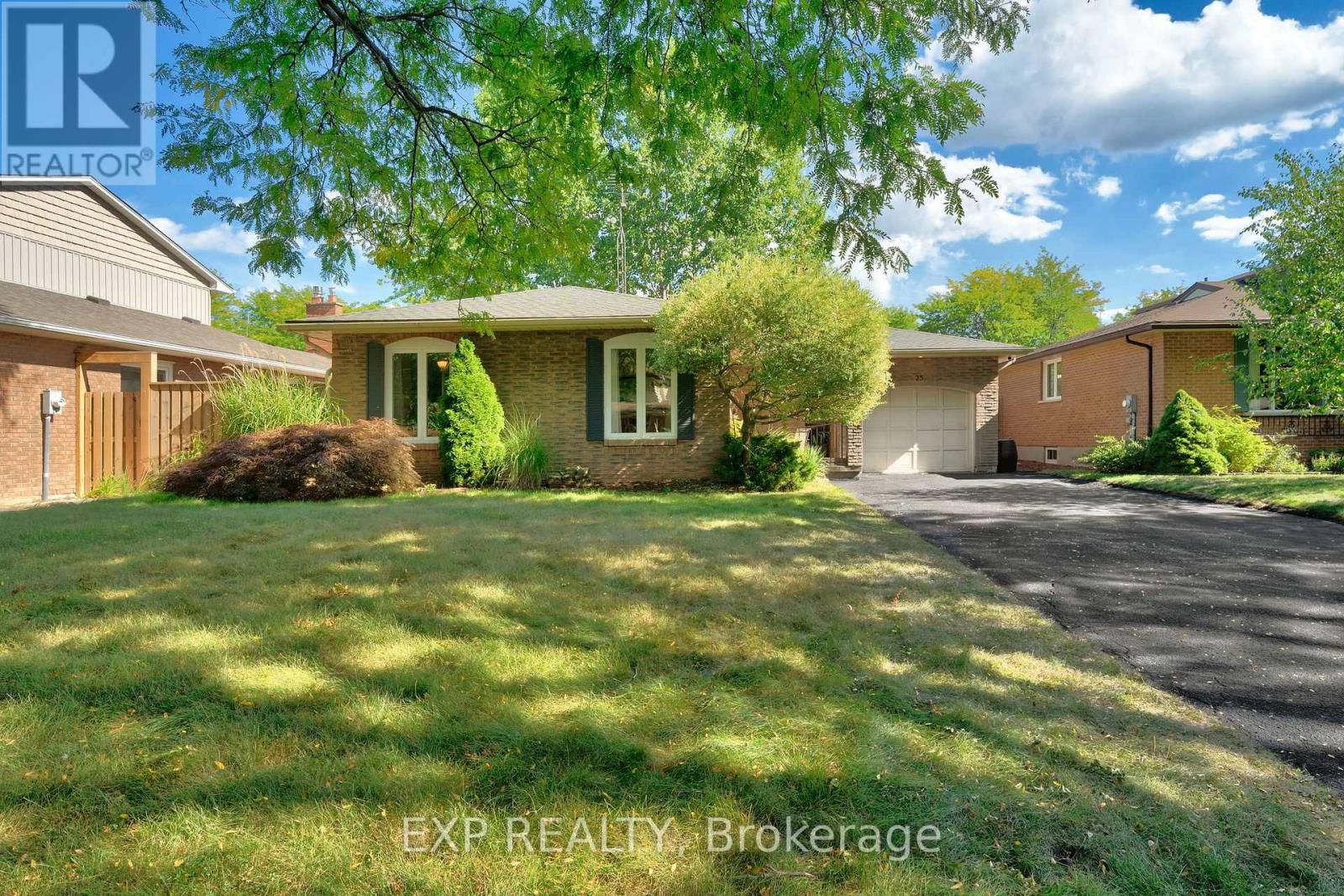25 ZIRALDO ROAD, St. Catharines, Ontario