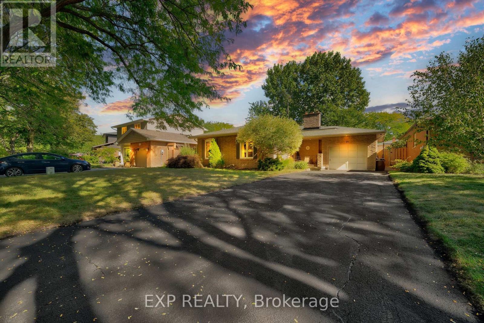 25 Ziraldo Road, St. Catharines, Ontario  L2N 6S7 - Photo 4 - X12404885