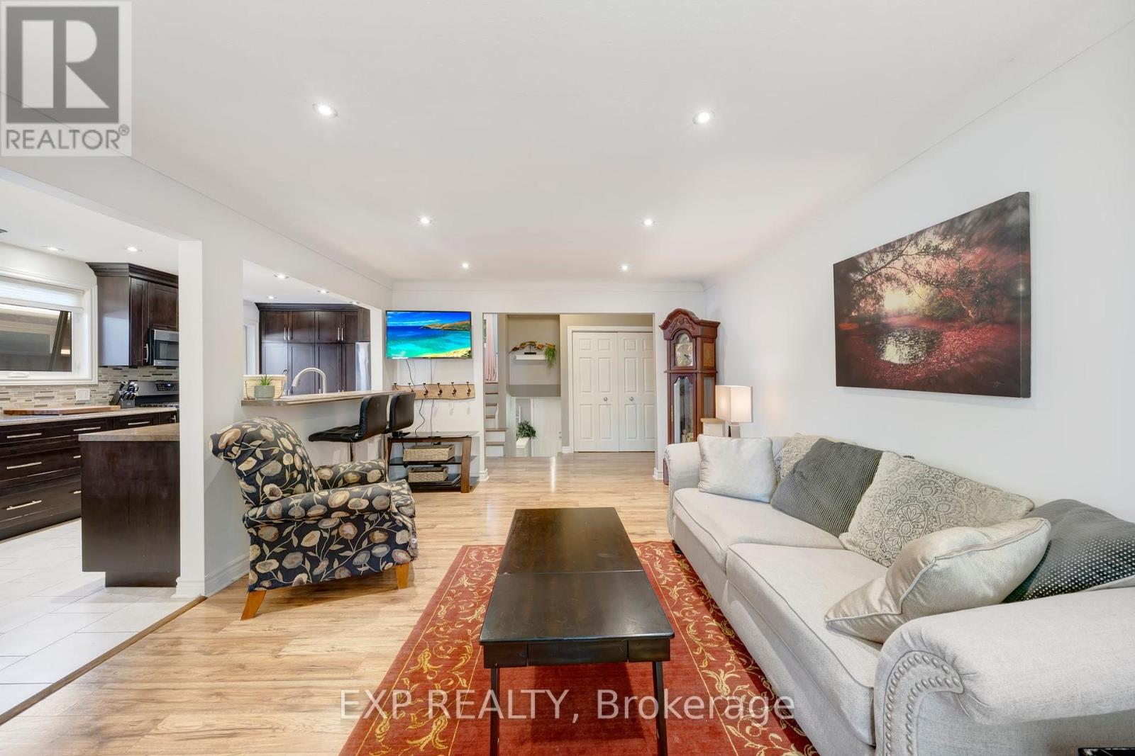 25 Ziraldo Road, St. Catharines, Ontario  L2N 6S7 - Photo 6 - X12404885