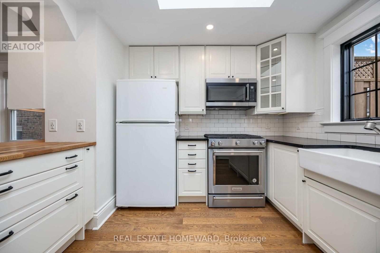 234 Gledhill Avenue, Toronto, Ontario  M4C 5L2 - Photo 13 - E12404792
