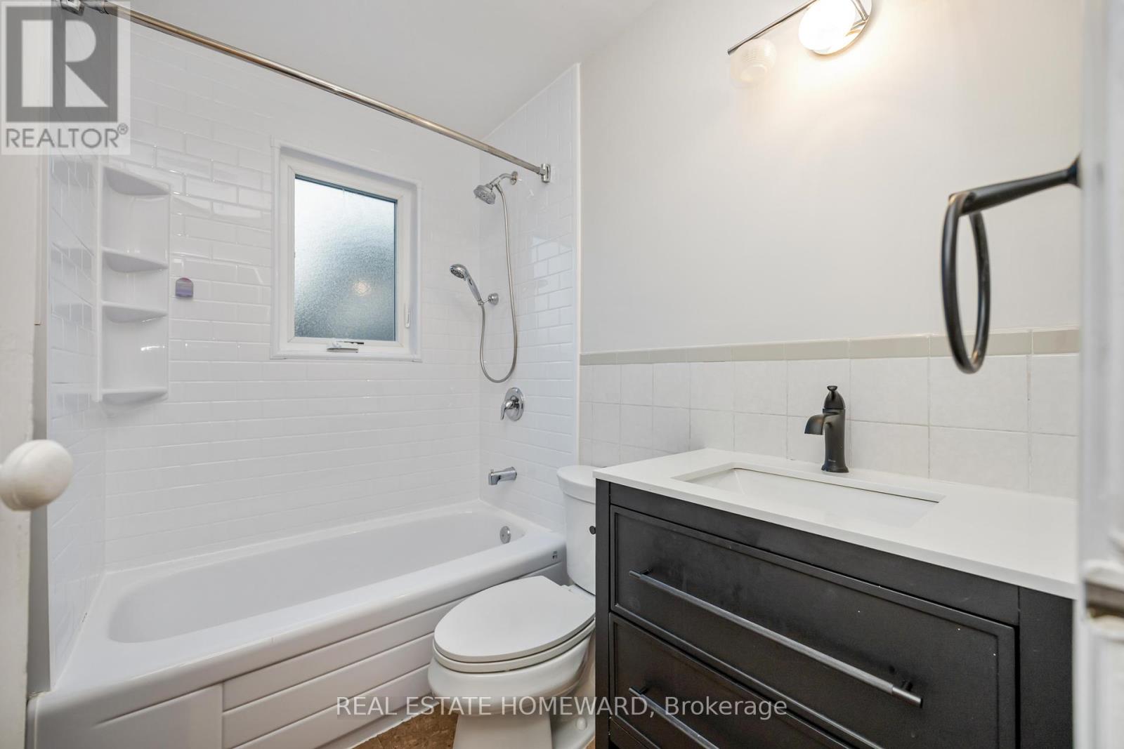 234 Gledhill Avenue, Toronto, Ontario  M4C 5L2 - Photo 16 - E12404792
