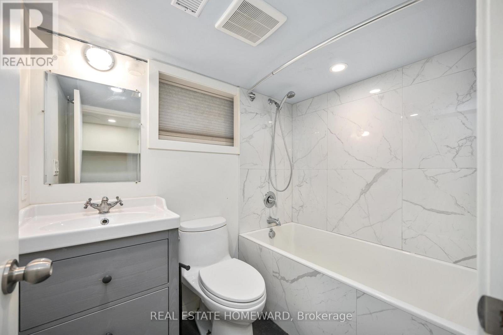 234 Gledhill Avenue, Toronto, Ontario  M4C 5L2 - Photo 22 - E12404792
