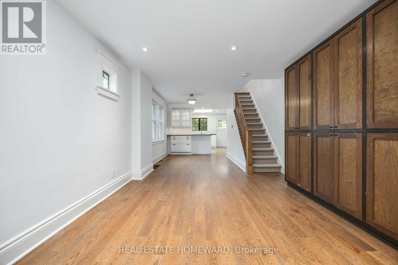 234 Gledhill Avenue, Toronto, Ontario  M4C 5L2 - Photo 6 - E12404792
