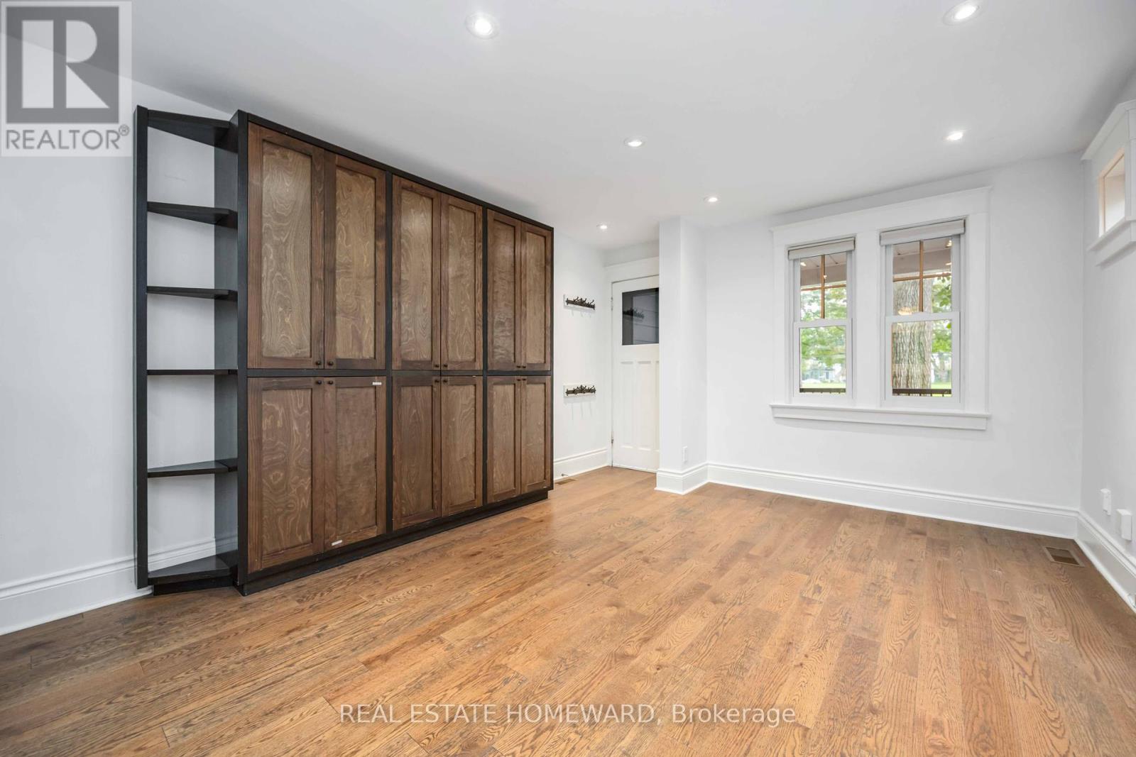 234 Gledhill Avenue, Toronto, Ontario  M4C 5L2 - Photo 8 - E12404792