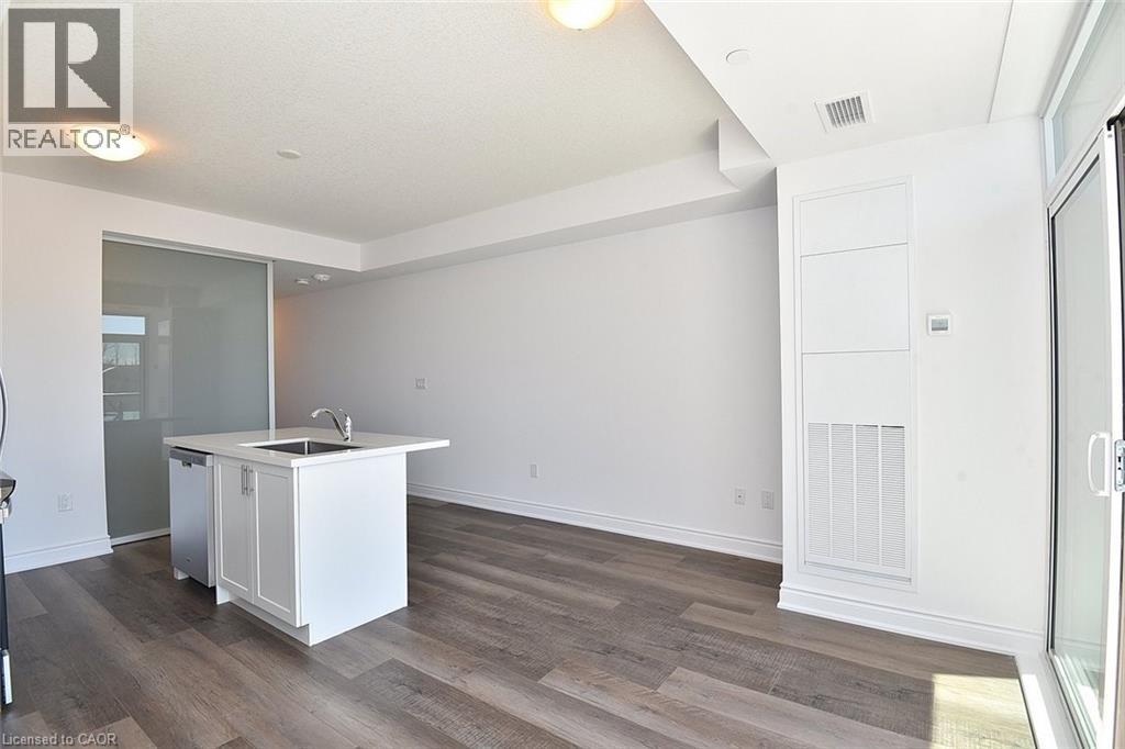 450 Dundas Street E Unit# 612, Waterdown, Ontario  L0R 2H4 - Photo 3 - 40758091