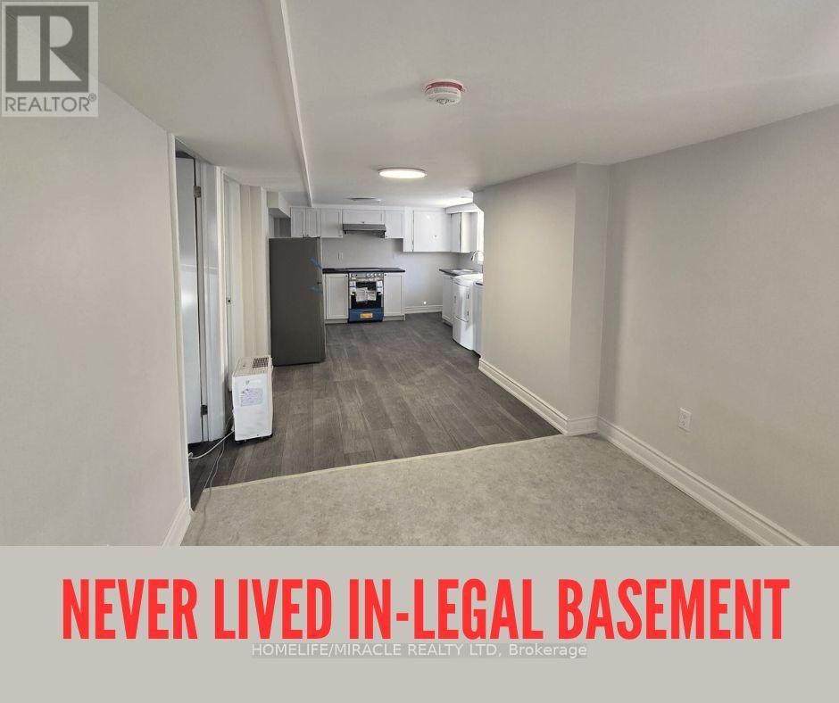 Bsmt - 1281 King Street E, Oshawa, Ontario  L1H 1J2 - Photo 1 - E12404563
