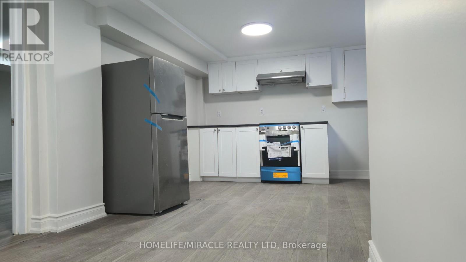 Bsmt - 1281 King Street E, Oshawa, Ontario  L1H 1J2 - Photo 6 - E12404563