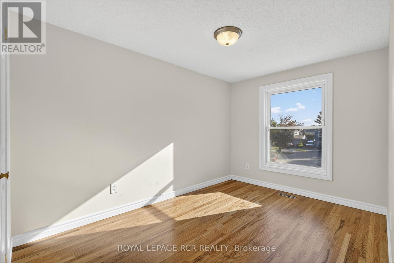 64 Bradley Court, New Tecumseth (Tottenham), Ontario  L0G 1W0 - Photo 24 - N12403109