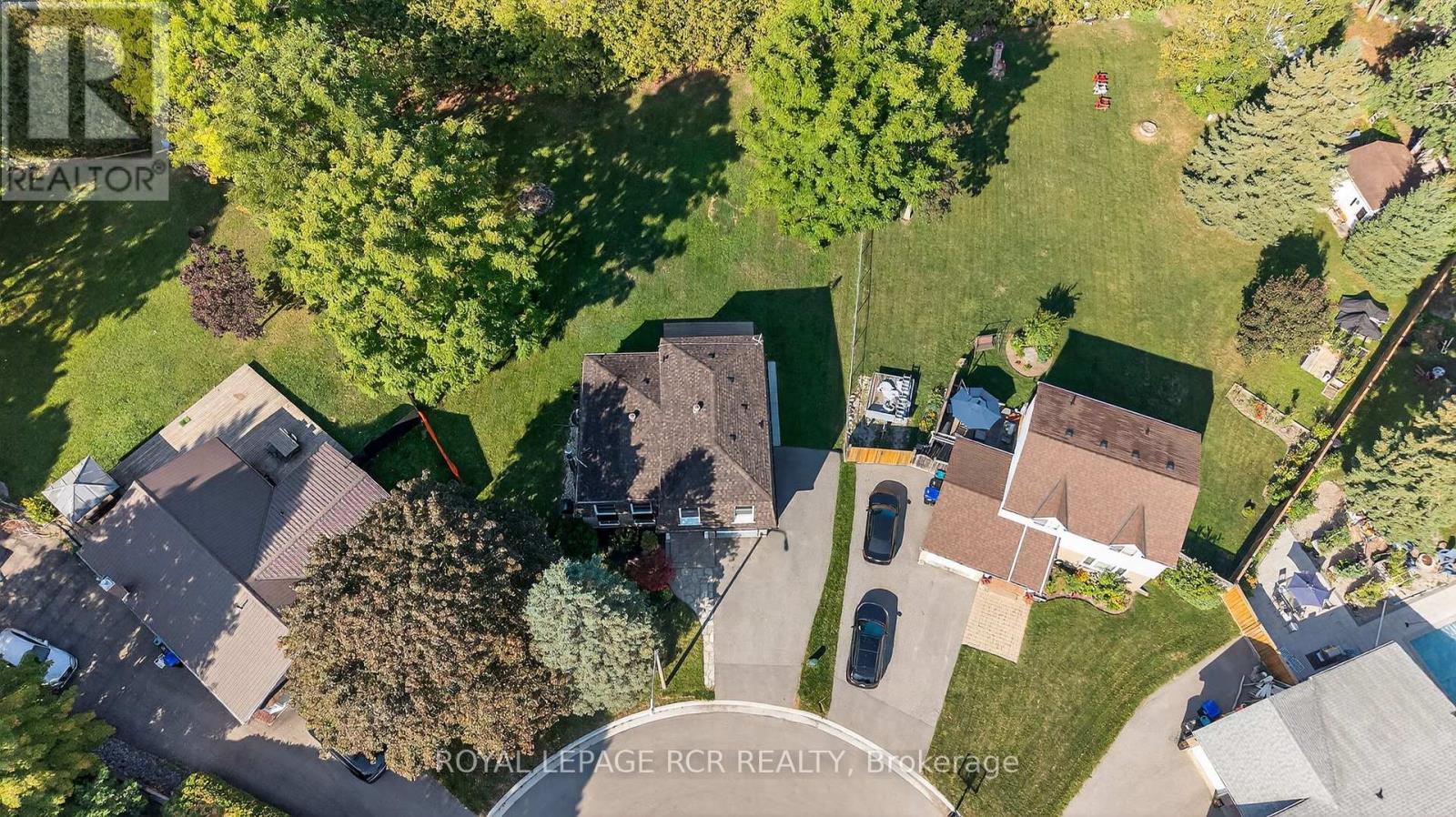 64 Bradley Court, New Tecumseth (Tottenham), Ontario  L0G 1W0 - Photo 43 - N12403109