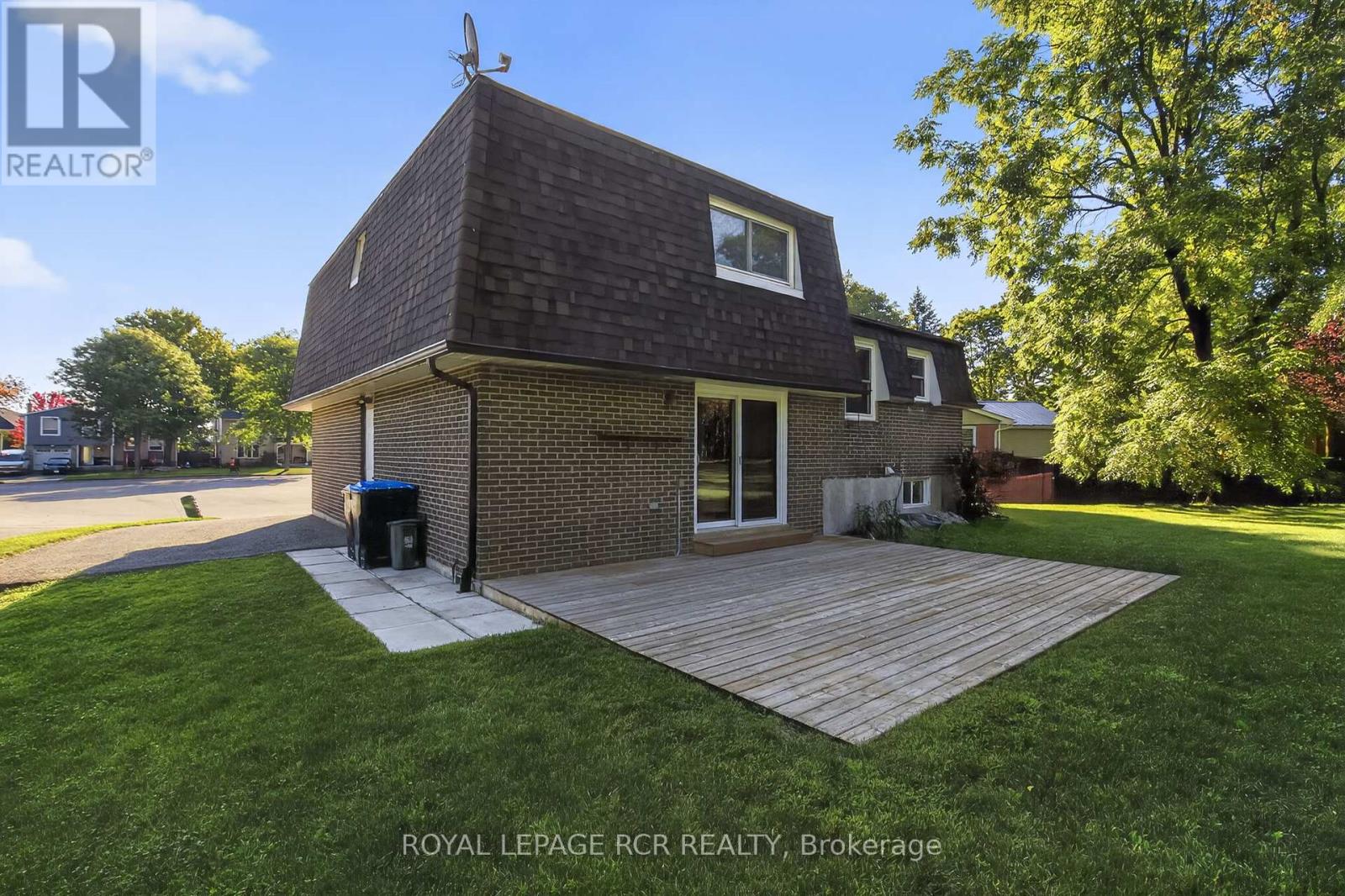 64 Bradley Court, New Tecumseth (Tottenham), Ontario  L0G 1W0 - Photo 33 - N12403109
