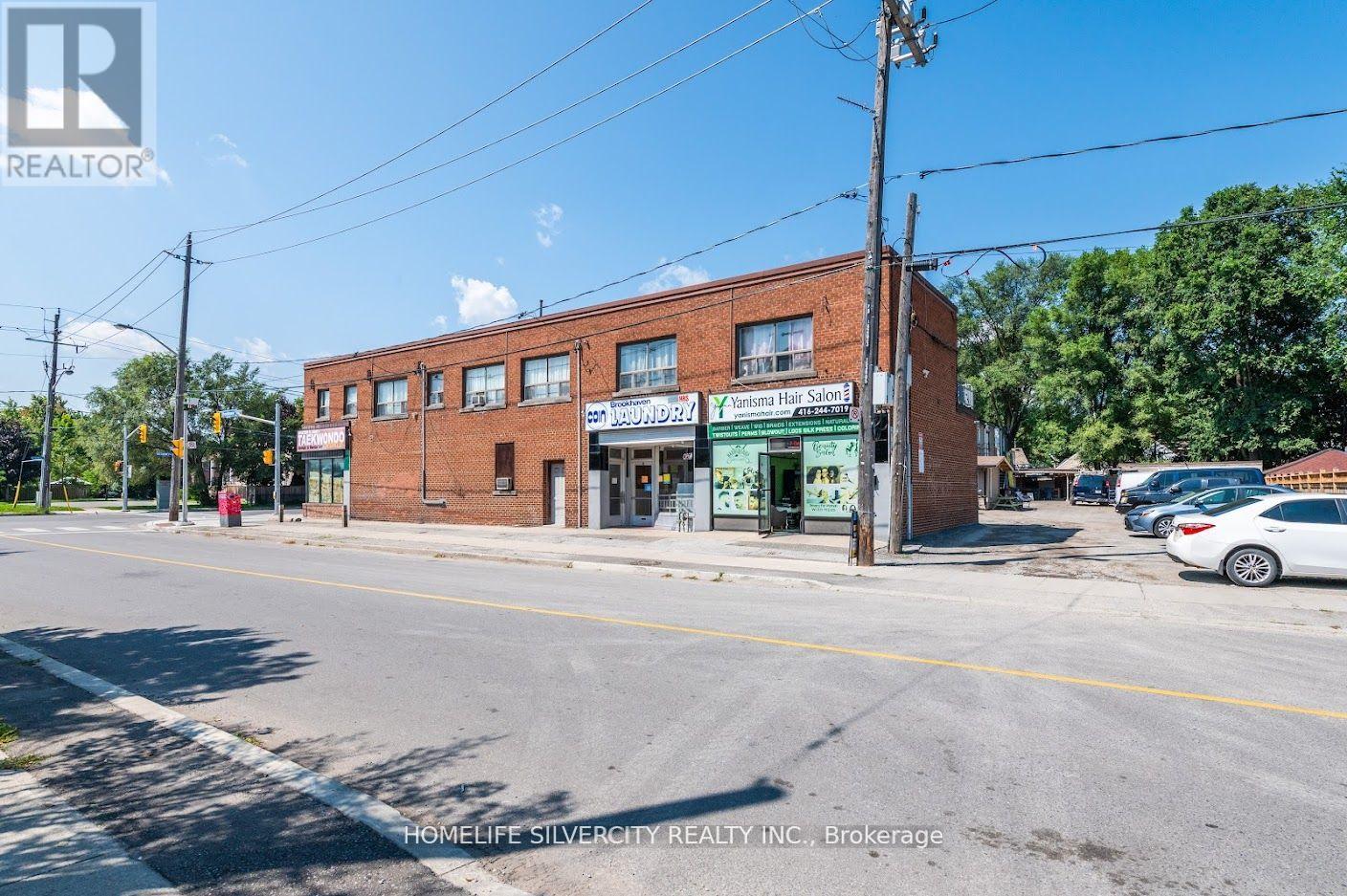 4 Brookhaven Drive, Toronto (Brookhaven-Amesbury), Ontario  M6M 4N7 - Photo 14 - W12404742