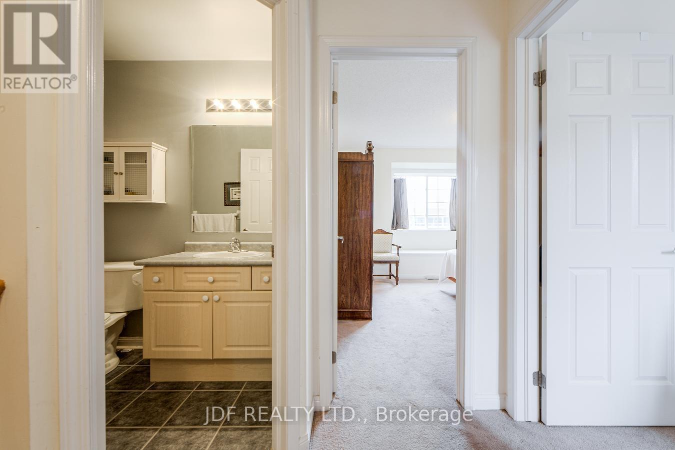 3178 Stornoway Circle, Oakville, Ontario  L6M 5H7 - Photo 23 - W12404763