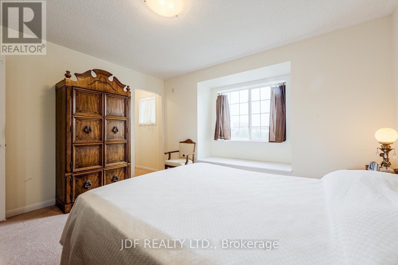 3178 Stornoway Circle, Oakville, Ontario  L6M 5H7 - Photo 27 - W12404763