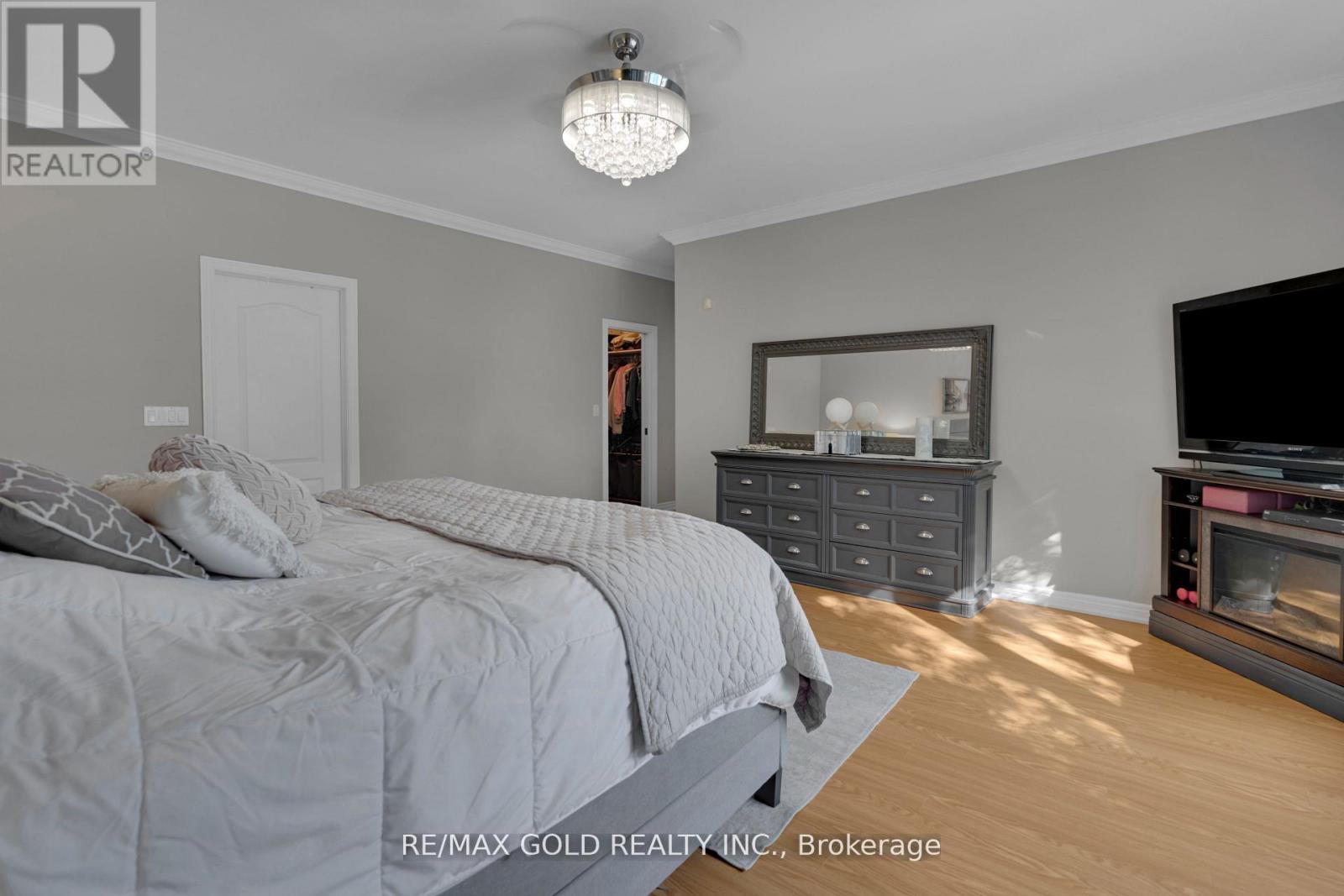 12572 Heritage Road, Caledon, Ontario  L7C 1T3 - Photo 18 - W12404784