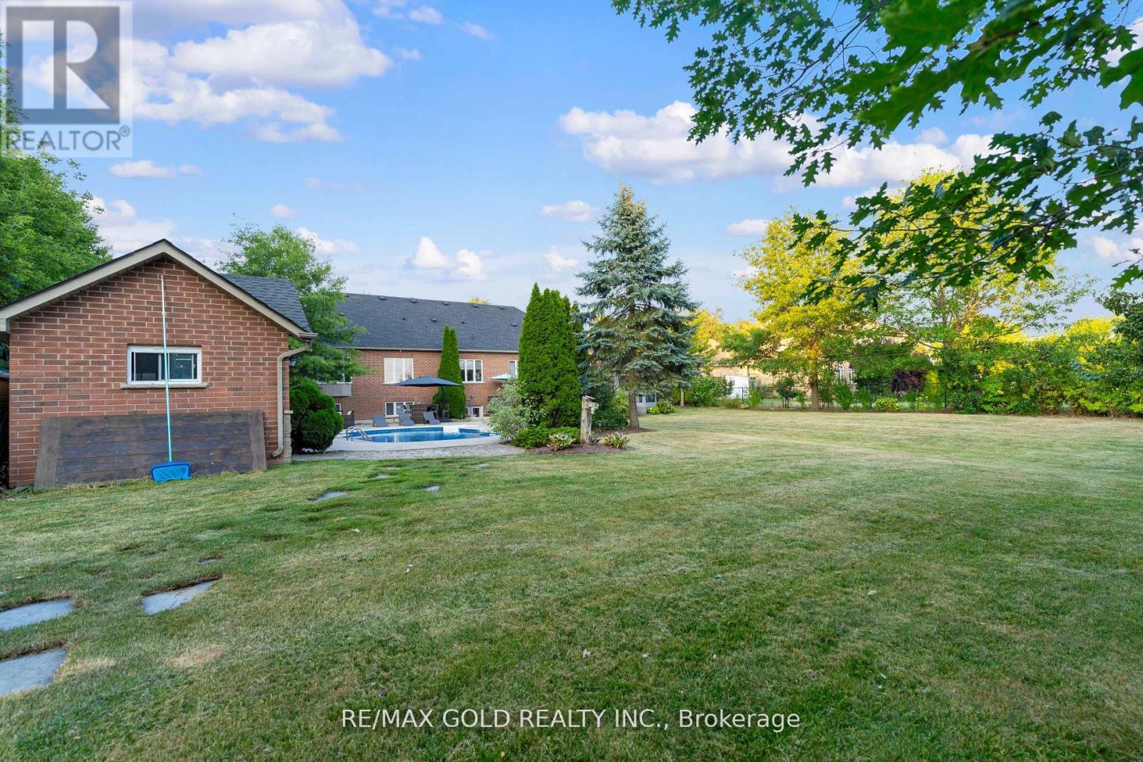 12572 Heritage Road, Caledon, Ontario  L7C 1T3 - Photo 39 - W12404784