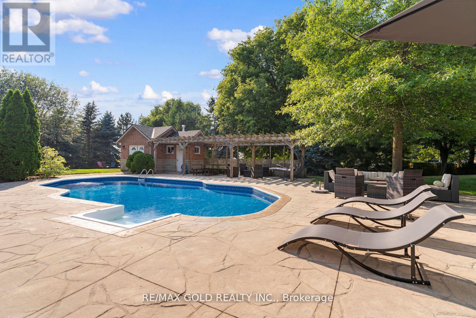 12572 Heritage Road, Caledon, Ontario  L7C 1T3 - Photo 44 - W12404784