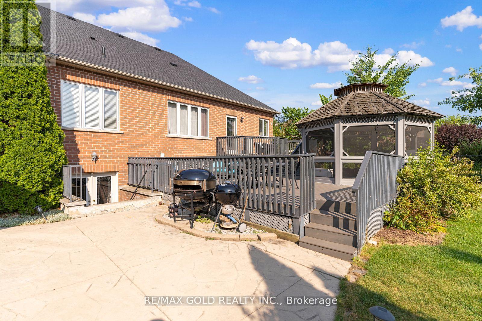 12572 Heritage Road, Caledon, Ontario  L7C 1T3 - Photo 45 - W12404784
