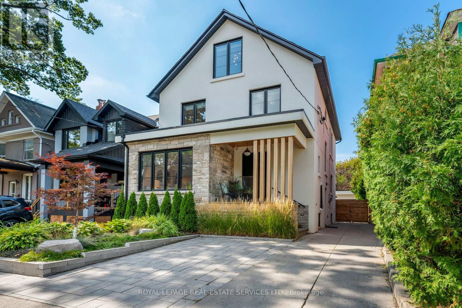 Property at 442 QUEBEC AVENUE image 2