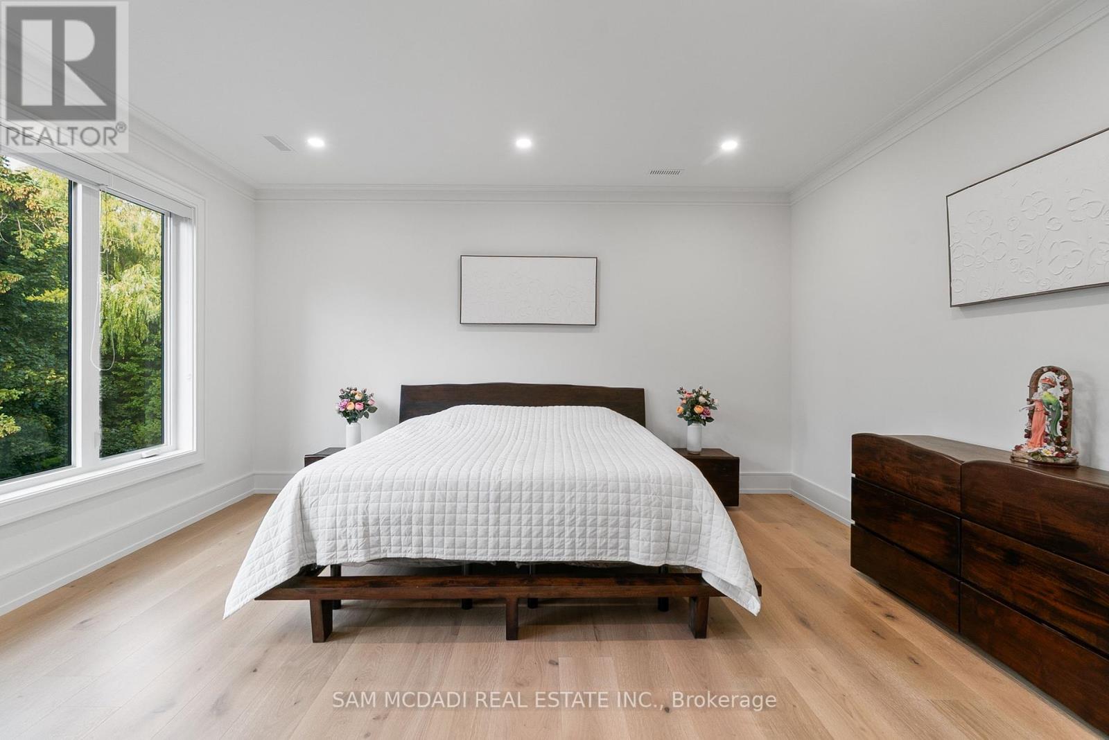 1509 Pembroke Drive, Oakville (Cp College Park), Ontario  L6H 1V6 - Photo 22 - W12404802