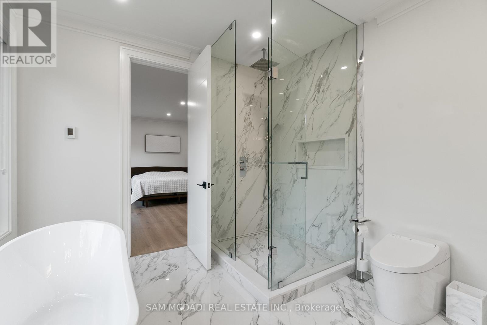 1509 Pembroke Drive, Oakville (Cp College Park), Ontario  L6H 1V6 - Photo 26 - W12404802
