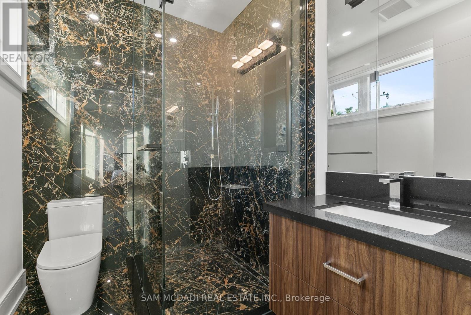 1509 Pembroke Drive, Oakville (Cp College Park), Ontario  L6H 1V6 - Photo 31 - W12404802
