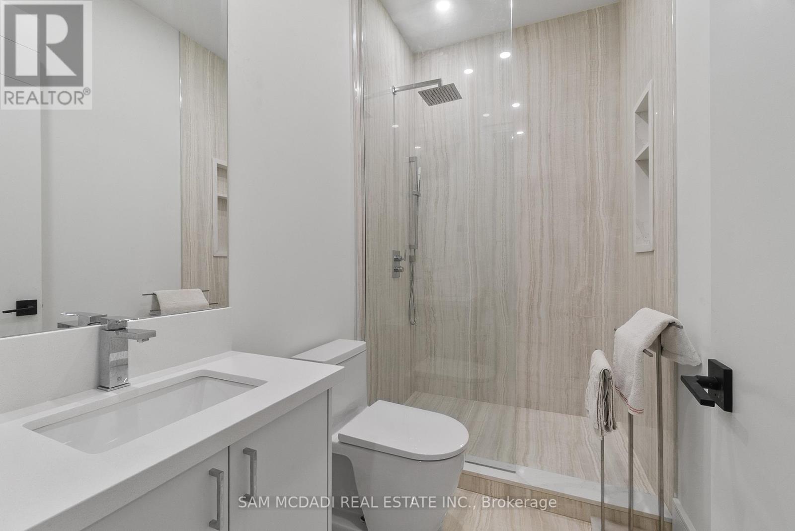 1509 Pembroke Drive, Oakville (Cp College Park), Ontario  L6H 1V6 - Photo 41 - W12404802