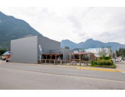 584 WALLACE STREET|Hope, Hope, British Columbia