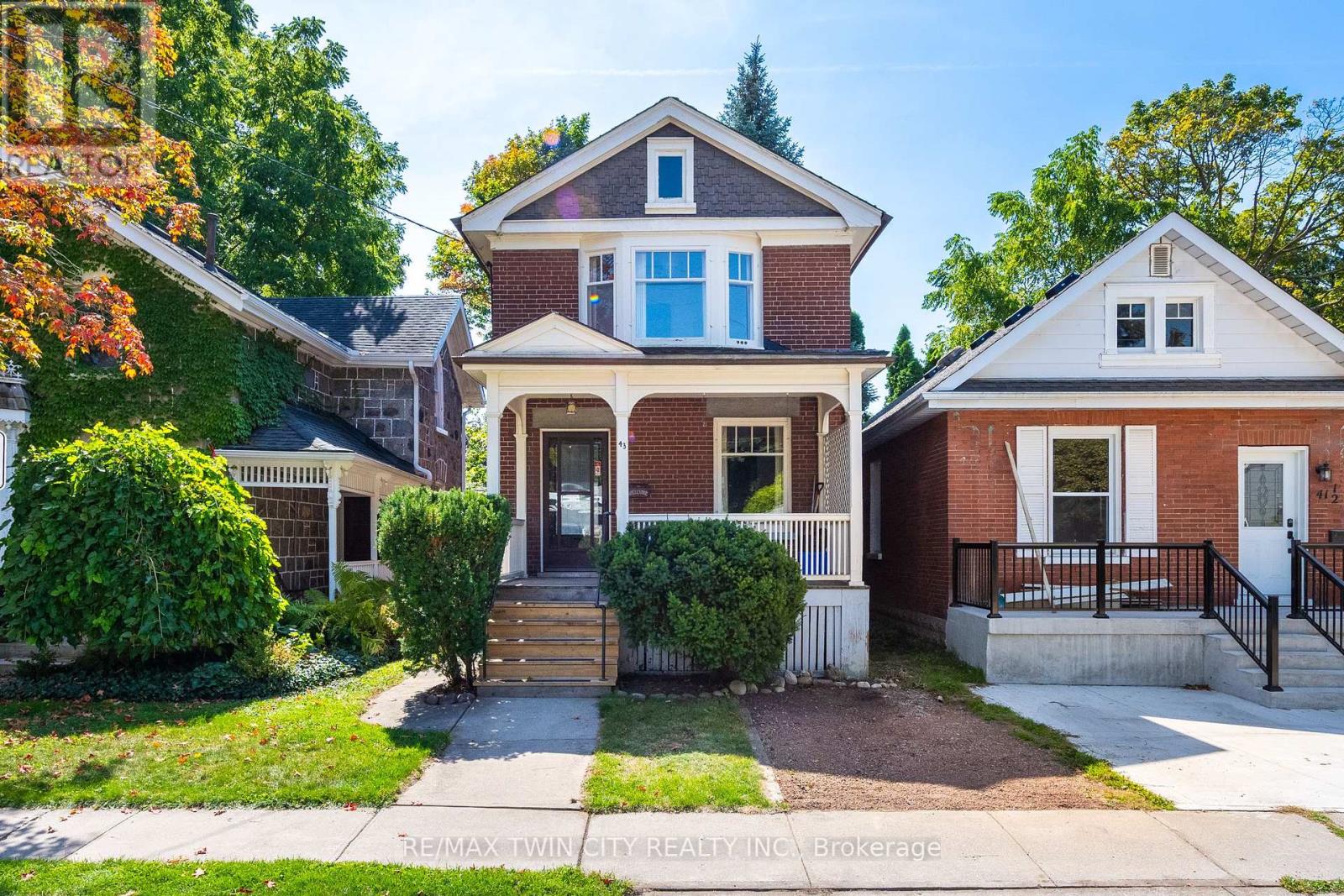 Property at 43 MCNAUGHTON STREET image 2