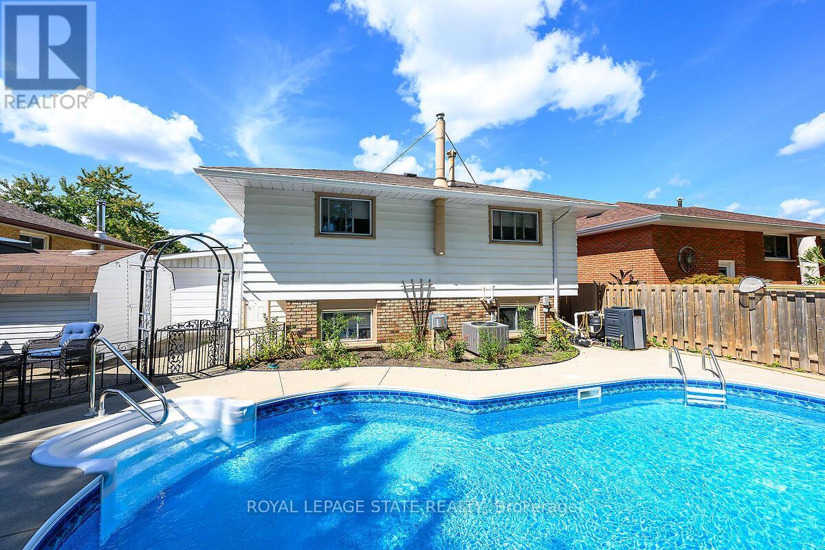 24 Oxford Street, Brantford, Ontario  N3R 5C6 - Photo 27 - X12404782