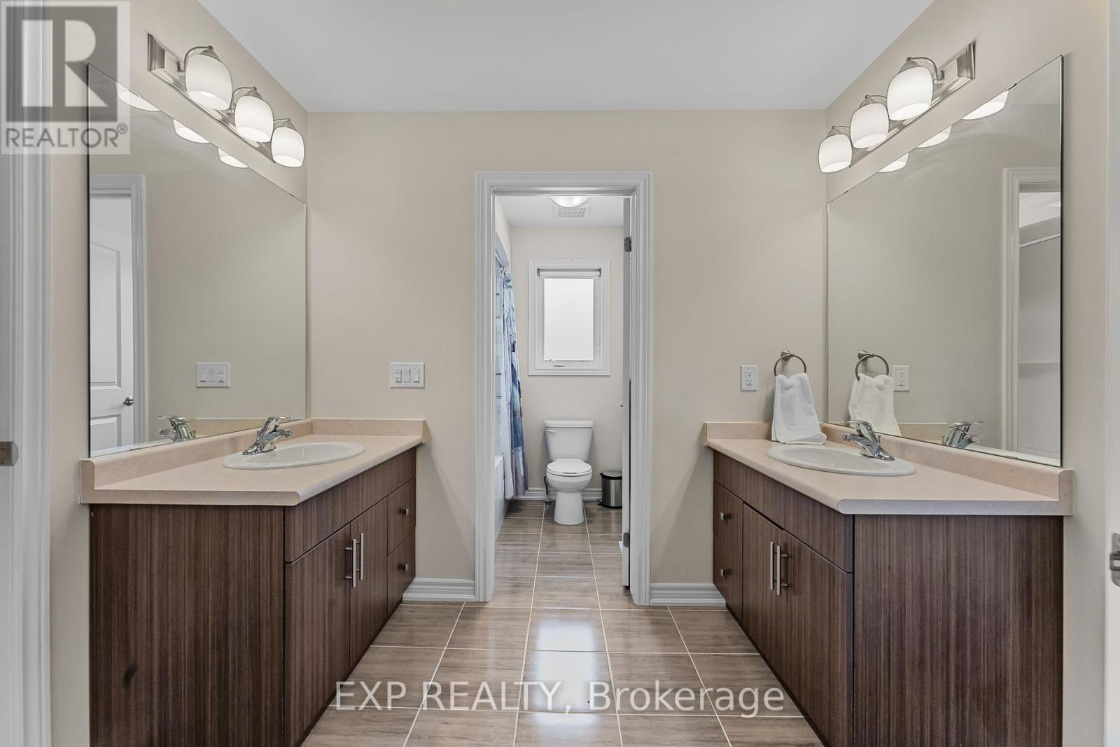 125 Monarch Street, Welland, Ontario  L3B 5N8 - Photo 24 - X12404791